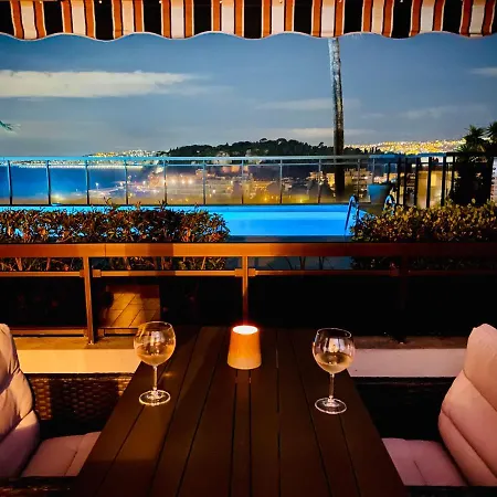 Apartment Superbe 2 Pieces Terrasse / Piscine / Vue / Parking